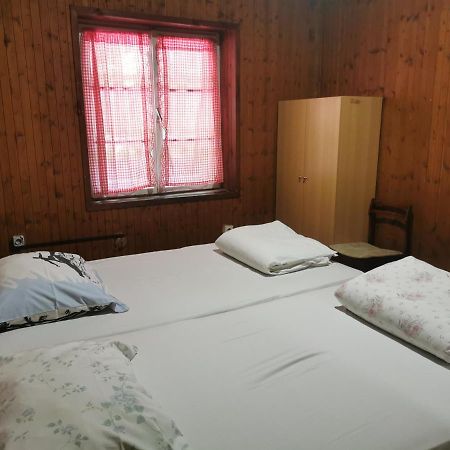 Great Mountain B&B Platak מראה חיצוני תמונה
