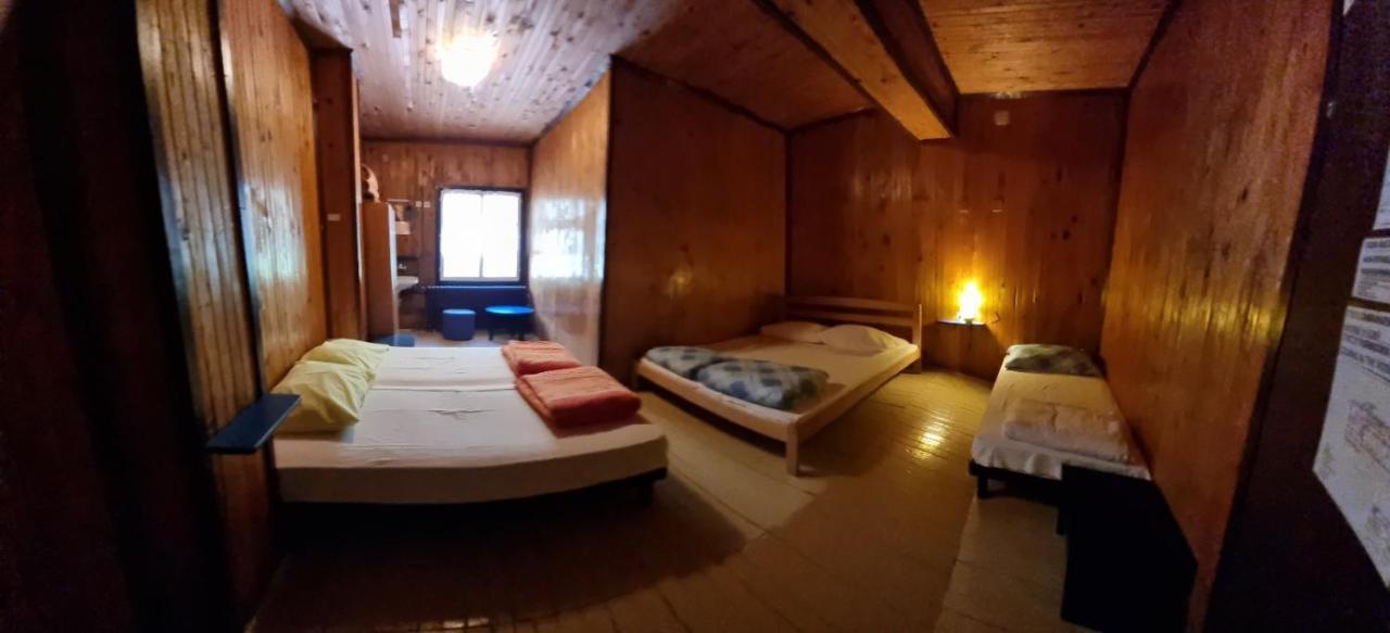 Great Mountain B&B Platak מראה חיצוני תמונה