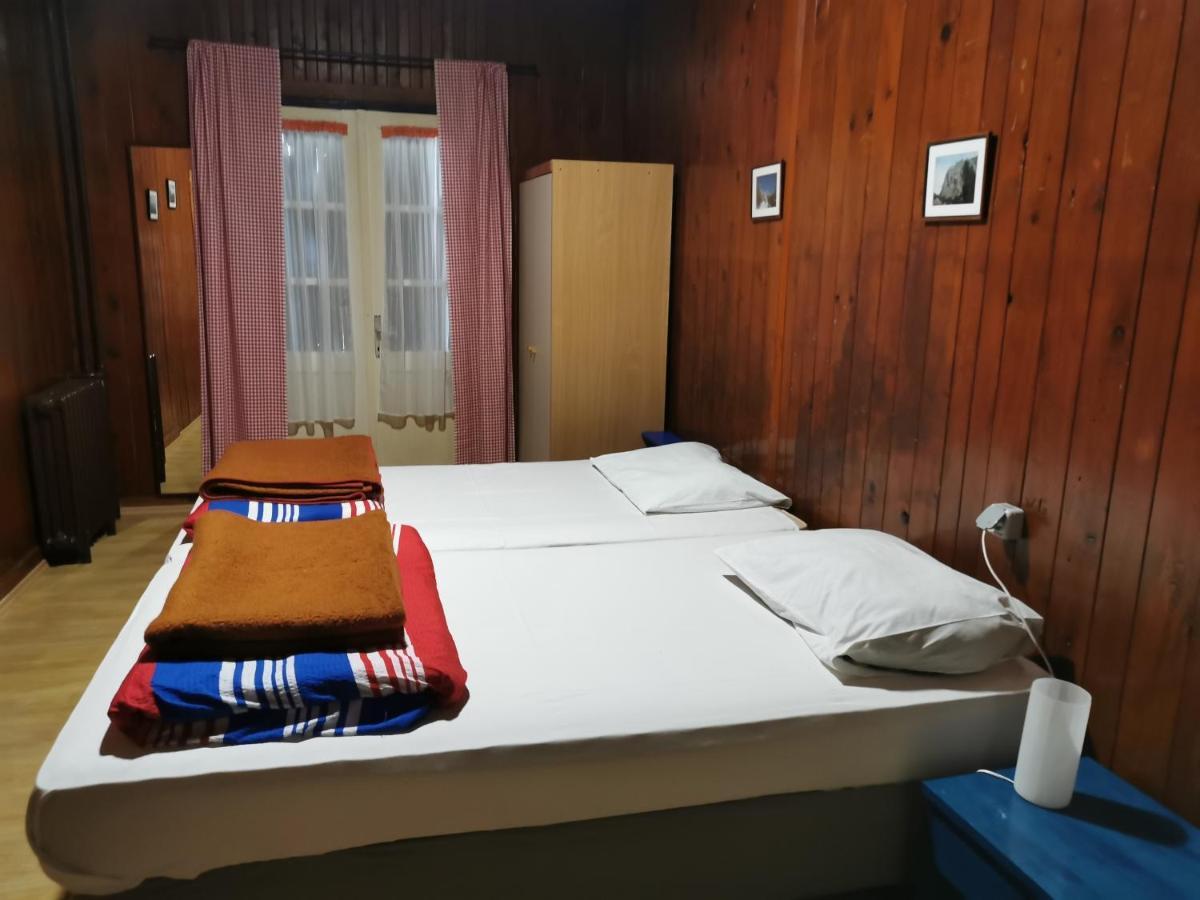 Great Mountain B&B Platak מראה חיצוני תמונה
