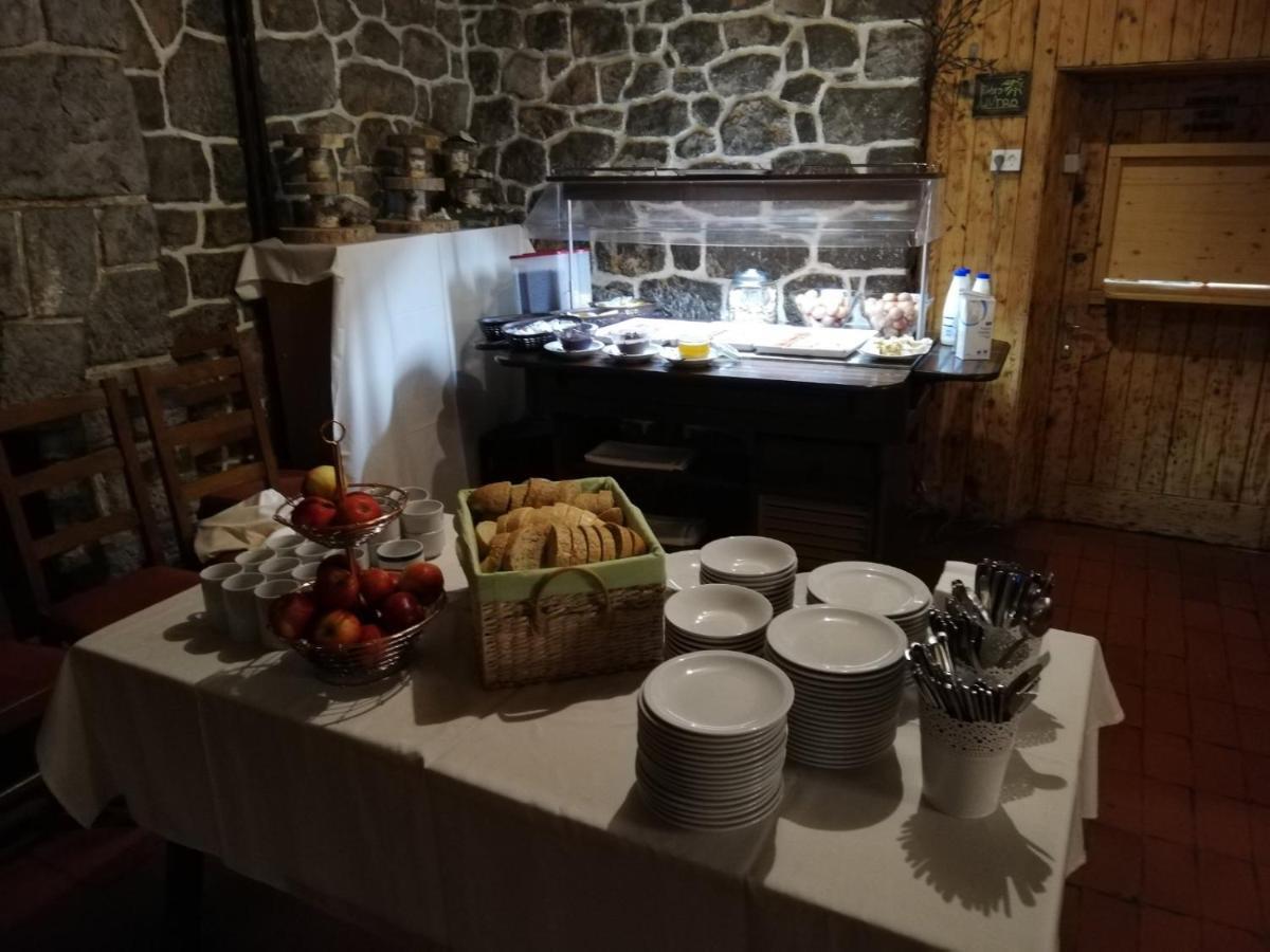 Great Mountain B&B Platak מראה חיצוני תמונה